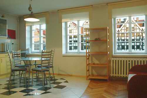 Apartament Gdańsk Starówka 1. Apartament na wynajem dla 4 osób. Zapraszamy na Nowy Rok i Sylwestra 2010/2011! Widok z pokoju.