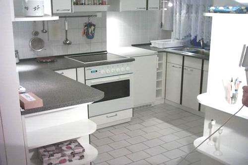 Appartement in Gdynia in Polen am Meer zu vermieten. Kche - Elektroherd, Backofen, Khlschrank, Druck Kaffeemaschine, Bgeleisen, Staubsau-ger. Ich empfehle Ihnen Neues Jahr 2006/2007 in Polen`s Appartemente Gdingen am Meer.